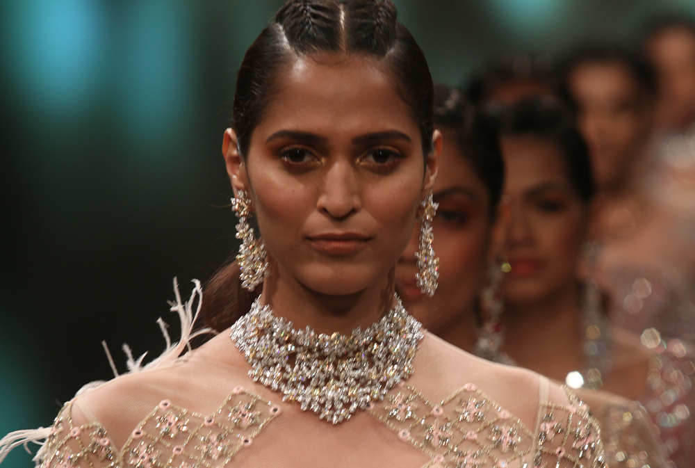 IIJW Collection Carousel (1)